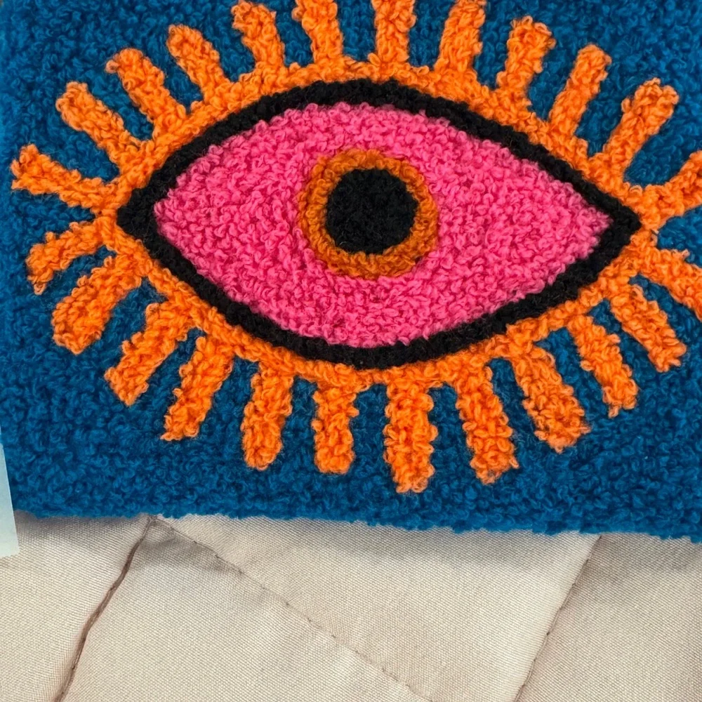 America & Beyond Evil Eye Hand-Beaded Zip Pouch NWT - Picture 3 of 3